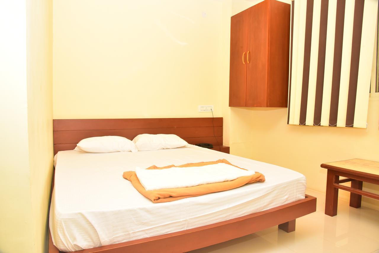 Bright Palace Restaurant And Residency Hotel Shimoga Exterior photo